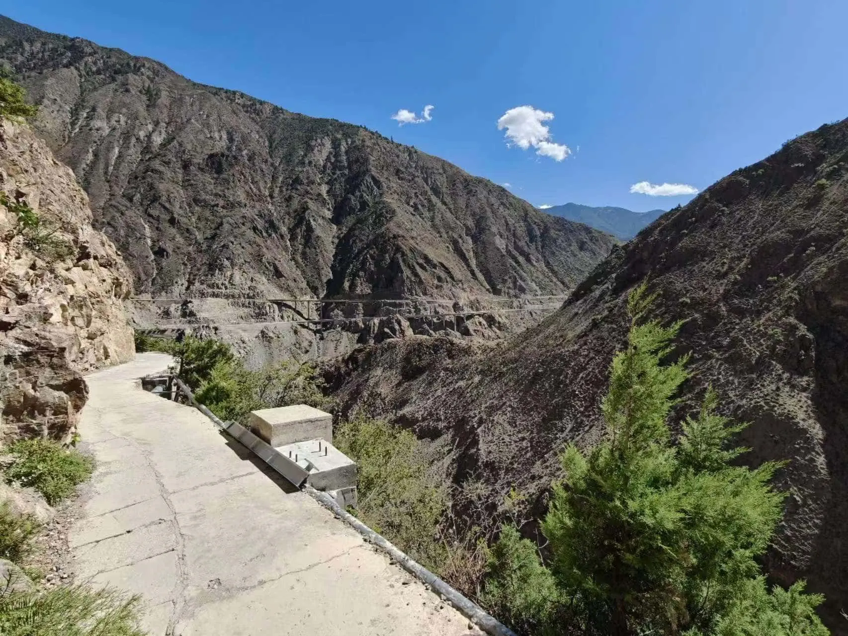 da7ae9f4fd906f8e0c144b52c57bbfa9